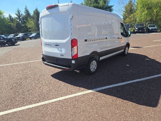 2026 Ford Transit Cargo Van T-250 148 Med Rf 9150 GVWR RWD