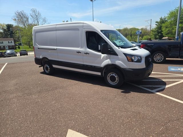 2026 Ford Transit Cargo Van T-250 148 Med Rf 9150 GVWR RWD
