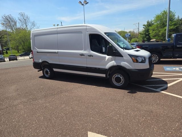 2026 Ford Transit Cargo Van T-250 148 Med Rf 9150 GVWR RWD
