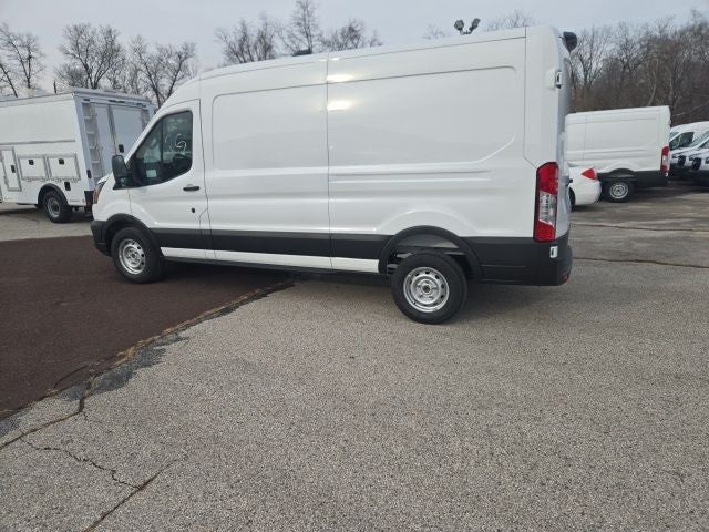 2026 Ford Transit Cargo Van T-250 148 Med Rf 9150 GVWR RWD