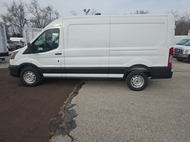 2026 Ford Transit Cargo Van T-250 148 Med Rf 9150 GVWR RWD