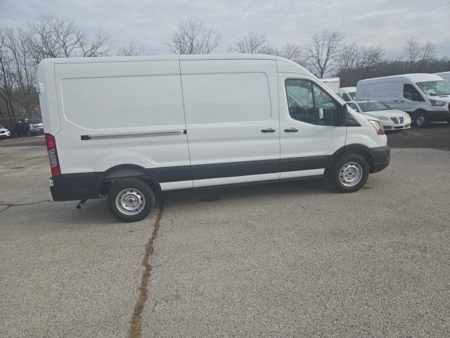 2026 Ford Transit Cargo Van T-250 148 Med Rf 9150 GVWR RWD
