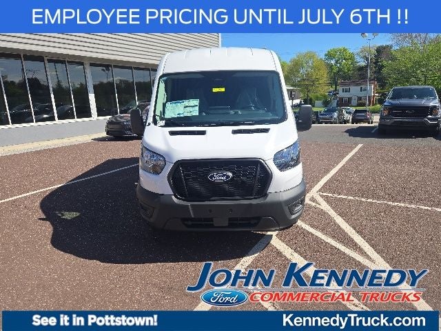2026 Ford Transit Cargo Van T-250 148 Med Rf 9150 GVWR RWD