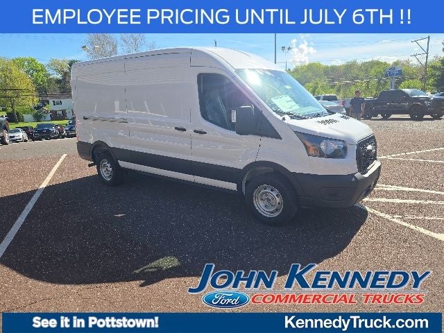 2026 Ford Transit Cargo Van T-250 148 Med Rf 9150 GVWR RWD