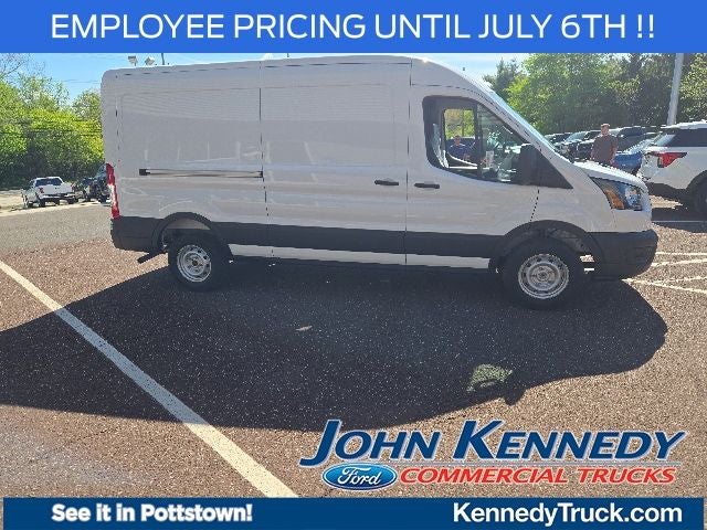 2026 Ford Transit Cargo Van T-250 148 Med Rf 9150 GVWR RWD