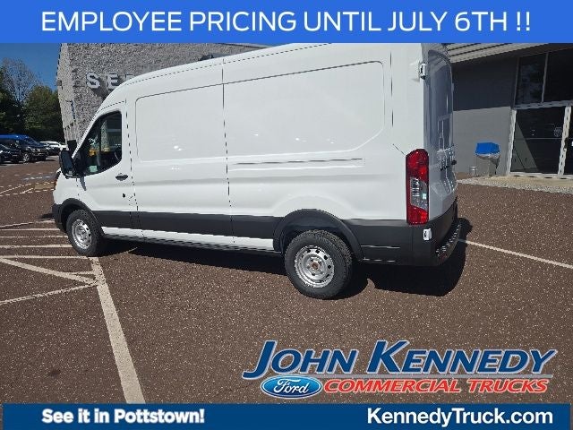 2026 Ford Transit Cargo Van T-250 148 Med Rf 9150 GVWR RWD