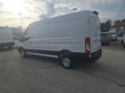 2026 Ford Transit Cargo Van T-250 148 Med Rf 9150 GVWR RWD