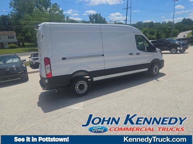 2026 Ford Transit Cargo Van T-250 148 Med Rf 9150 GVWR RWD