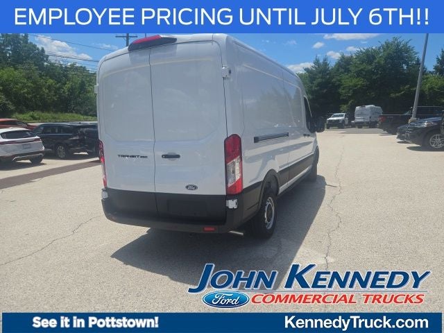 2026 Ford Transit Cargo Van T-250 148 Med Rf 9150 GVWR RWD