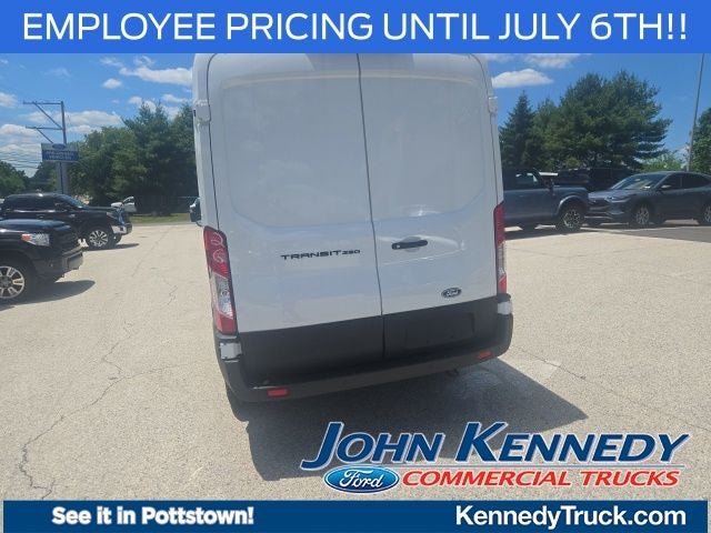 2026 Ford Transit Cargo Van T-250 148 Med Rf 9150 GVWR RWD