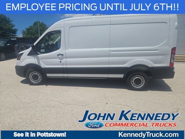 2026 Ford Transit Cargo Van T-250 148 Med Rf 9150 GVWR RWD