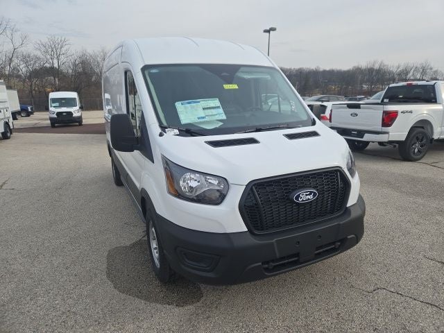 2026 Ford Transit Cargo Van T-250 148 Med Rf 9150 GVWR RWD