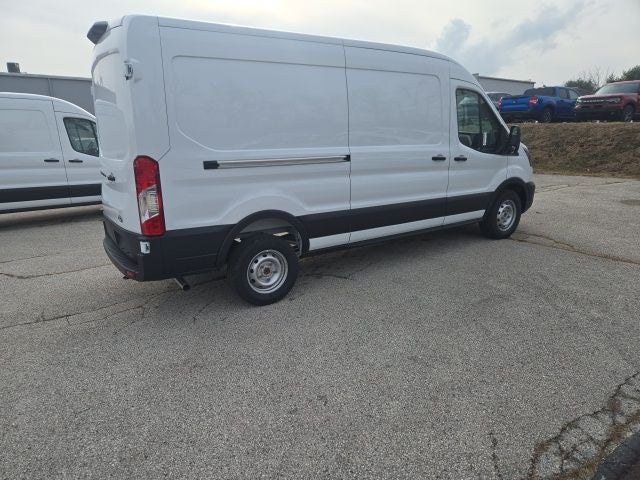 2026 Ford Transit Cargo Van T-250 148 Med Rf 9150 GVWR RWD