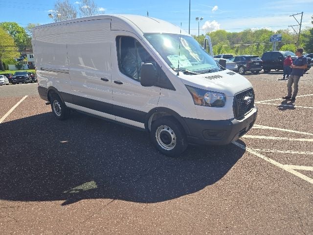 2026 Ford Transit Cargo Van T-250 148 Med Rf 9150 GVWR RWD