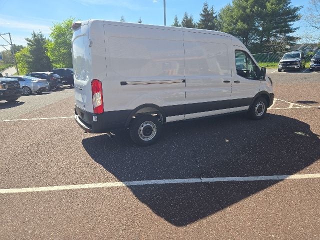 2026 Ford Transit Cargo Van T-250 148 Med Rf 9150 GVWR RWD