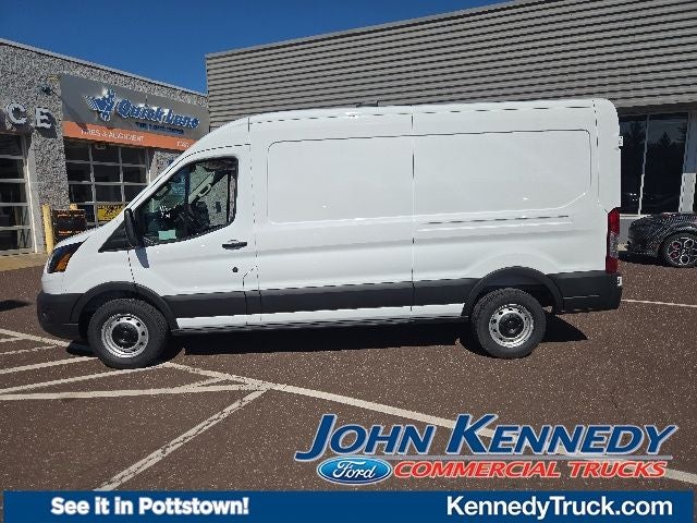 2026 Ford Transit Cargo Van T-250 148 Med Rf 9150 GVWR RWD