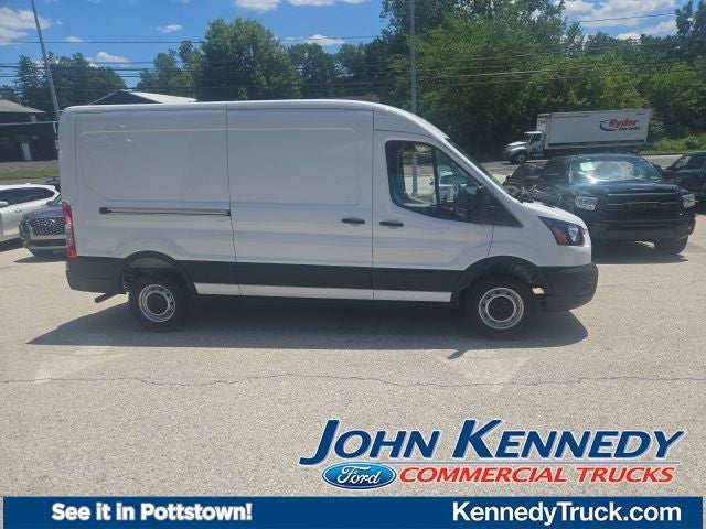 2026 Ford Transit Cargo Van T-250 148 Med Rf 9150 GVWR RWD