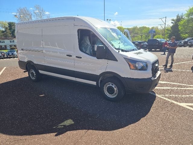 2026 Ford Transit Cargo Van T-250 148 Med Rf 9150 GVWR RWD