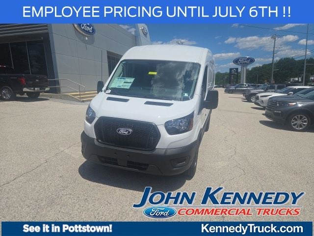 2026 Ford Transit Cargo Van T-250 148 Med Rf 9150 GVWR RWD