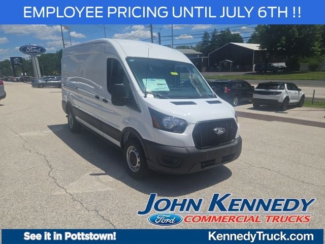 2026 Ford Transit Cargo Van T-250 148 Med Rf 9150 GVWR RWD