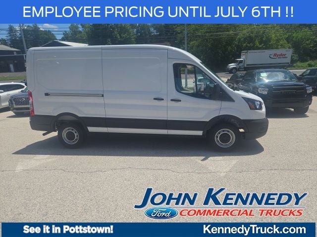 2026 Ford Transit Cargo Van T-250 148 Med Rf 9150 GVWR RWD