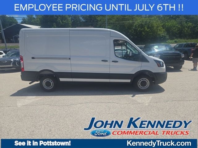 2026 Ford Transit Cargo Van T-250 148 Med Rf 9150 GVWR RWD