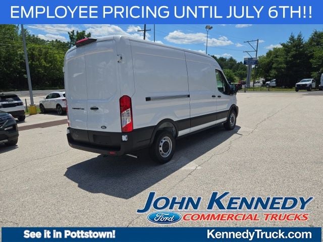 2026 Ford Transit Cargo Van T-250 148 Med Rf 9150 GVWR RWD