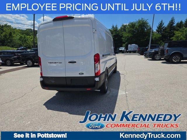 2026 Ford Transit Cargo Van T-250 148 Med Rf 9150 GVWR RWD