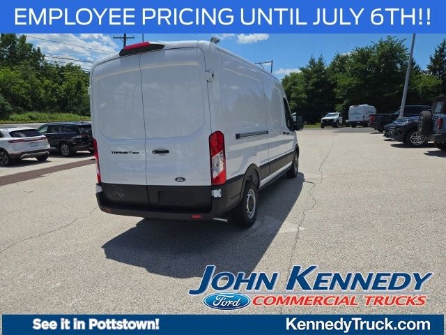 2026 Ford Transit Cargo Van T-250 148 Med Rf 9150 GVWR RWD