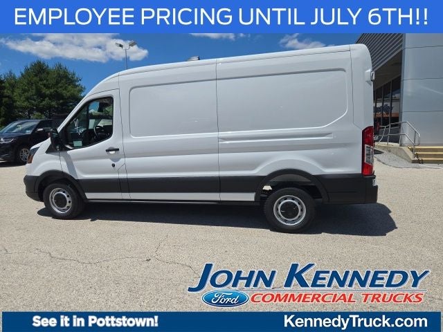 2026 Ford Transit Cargo Van T-250 148 Med Rf 9150 GVWR RWD