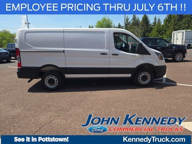 2026 Ford Transit Cargo Van T-250 130 Low Rf 9150 GVWR RWD