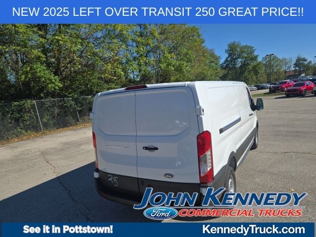 2025 Ford Transit Cargo Van T-250 148 Low Rf 9070 GVWR RWD