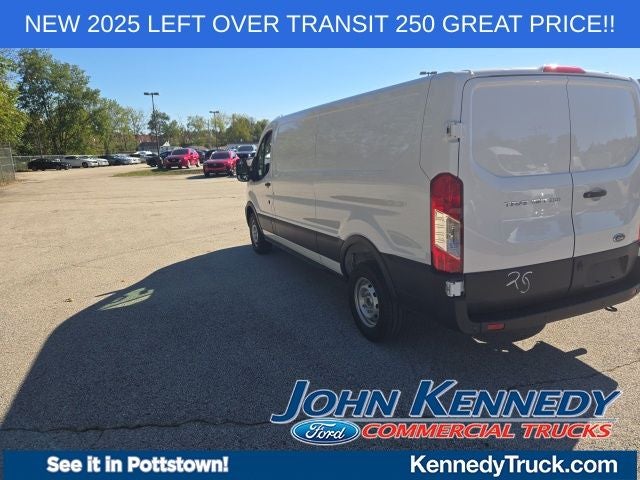 2025 Ford Transit Cargo Van T-250 148 Low Rf 9070 GVWR RWD