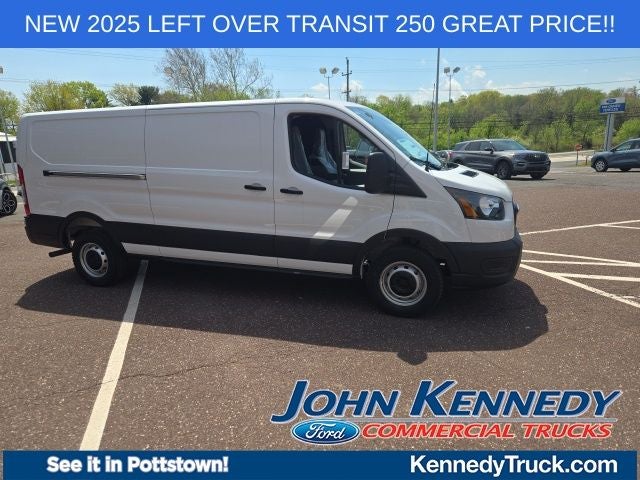 2025 Ford Transit Cargo Van T-250 148 Low Rf 9070 GVWR RWD