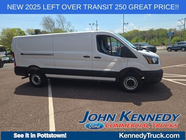 2025 Ford Transit Cargo Van T-250 148 Low Rf 9070 GVWR RWD