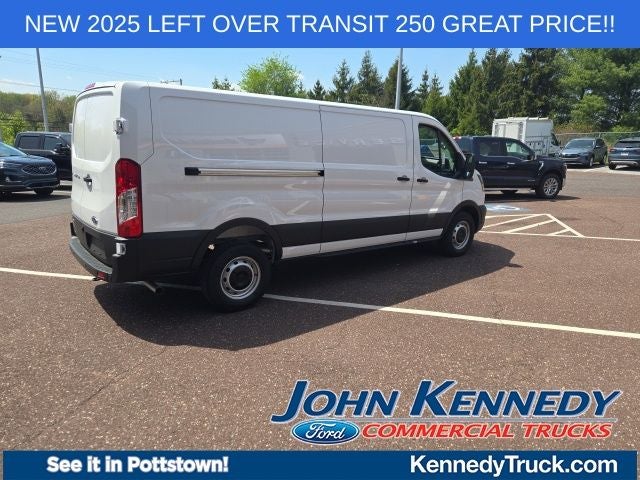 2025 Ford Transit Cargo Van T-250 148 Low Rf 9070 GVWR RWD