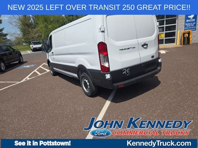 2025 Ford Transit Cargo Van T-250 148 Low Rf 9070 GVWR RWD