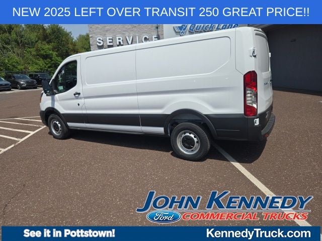 2025 Ford Transit Cargo Van T-250 148 Low Rf 9070 GVWR RWD