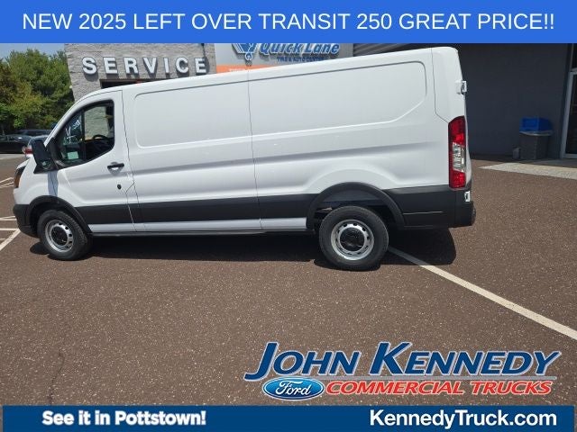 2025 Ford Transit Cargo Van T-250 148 Low Rf 9070 GVWR RWD
