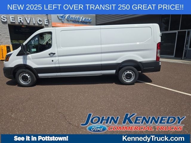 2025 Ford Transit Cargo Van T-250 148 Low Rf 9070 GVWR RWD