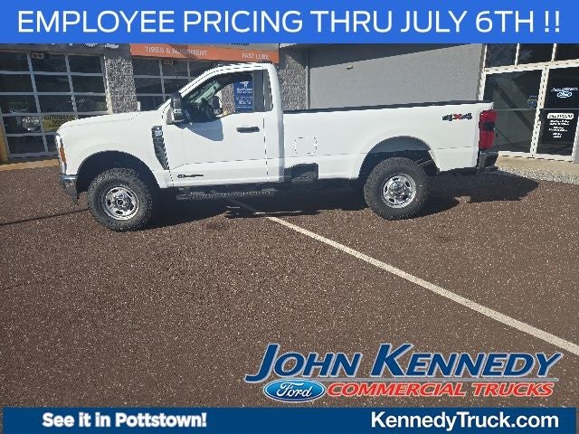 2026 Ford Super Duty F-250 SRW XL 4WD Reg Cab 8' Box
