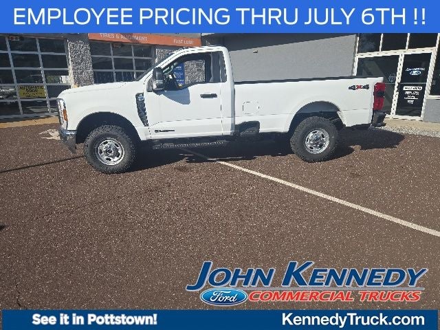 2026 Ford Super Duty F-250 SRW XL 4WD Reg Cab 8' Box