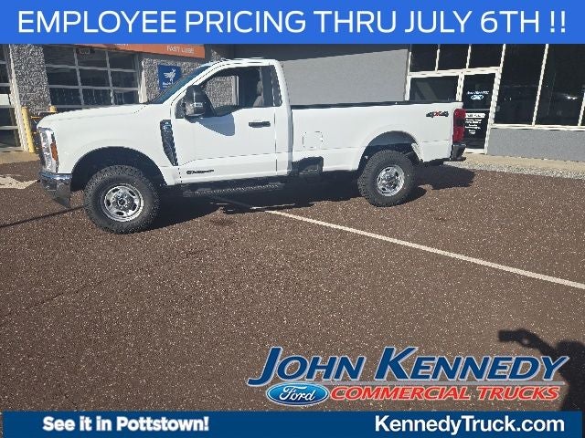 2026 Ford Super Duty F-250 SRW XL 4WD Reg Cab 8' Box