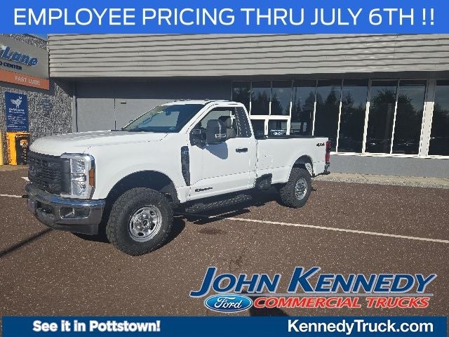 2026 Ford Super Duty F-250 SRW XL 4WD Reg Cab 8' Box