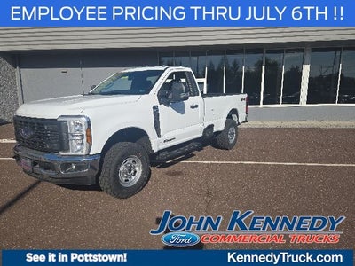 2026 Ford Super Duty F-250 SRW XL 4WD Reg Cab 8' Box