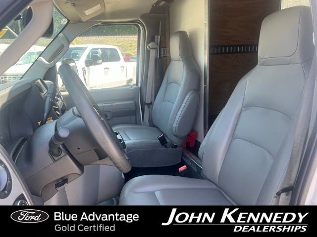 2025 Ford E-350SD Base Cutaway