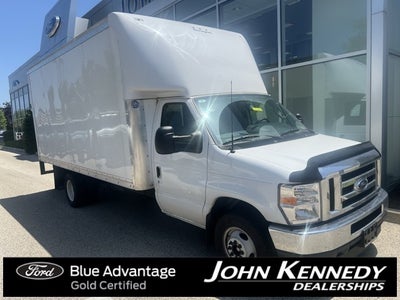 2025 Ford E-350SD Base Cutaway