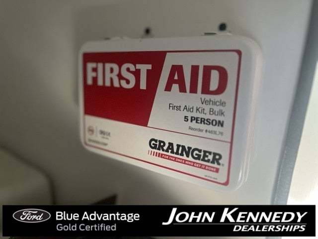 2025 Ford E-350SD Base Cutaway