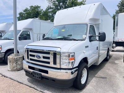 2024 Ford E-350SD Base Commercial