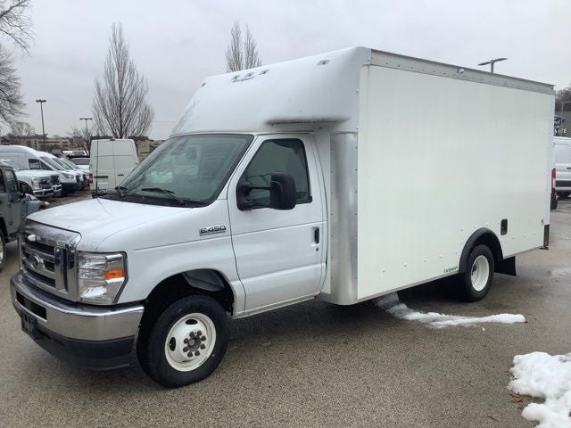 2024 Ford E-450SD Base Commercial